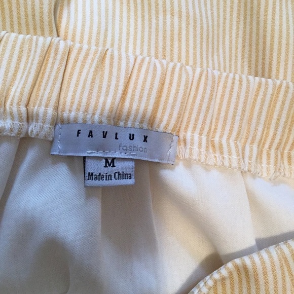Yellow And White Striped Seersucker Mini Skirt With Button Detailing - Picture 8 of 8
